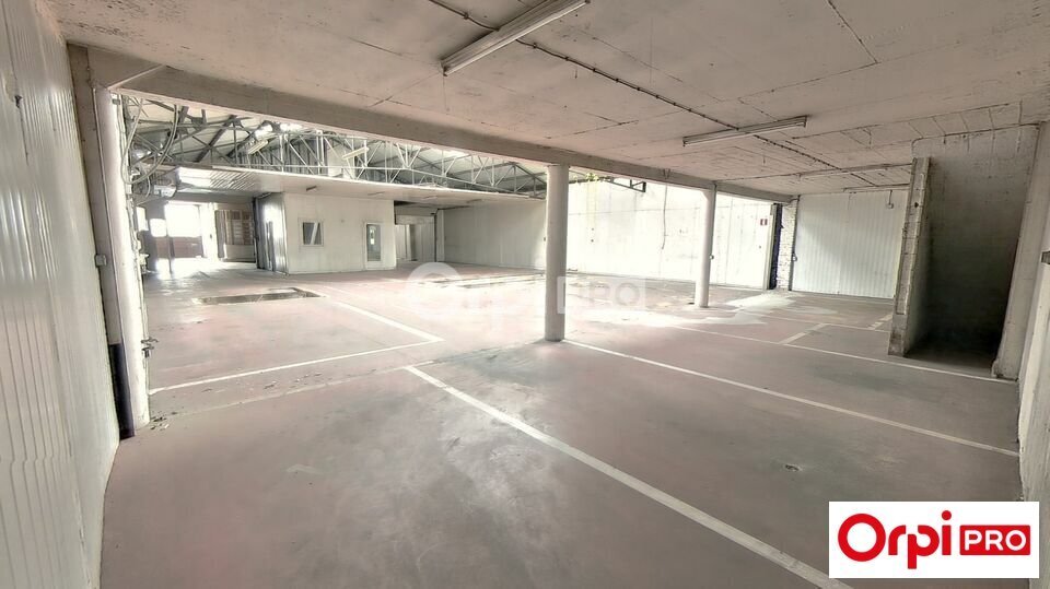 Industrial in Lille for lease Interior Photo- Image 1 of 6