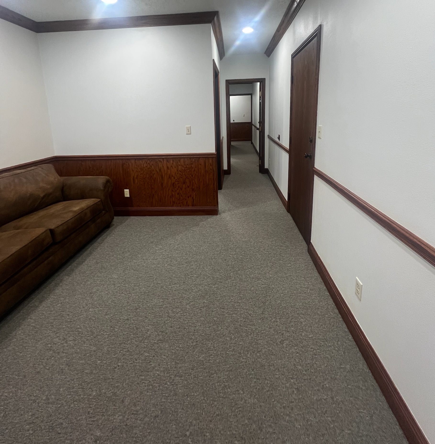 2696 N University Ave, Provo, UT for lease Interior Photo- Image 1 of 7