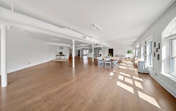 2055 Gratiot Ave, Detroit, MI for lease Interior Photo- Image 2 of 8