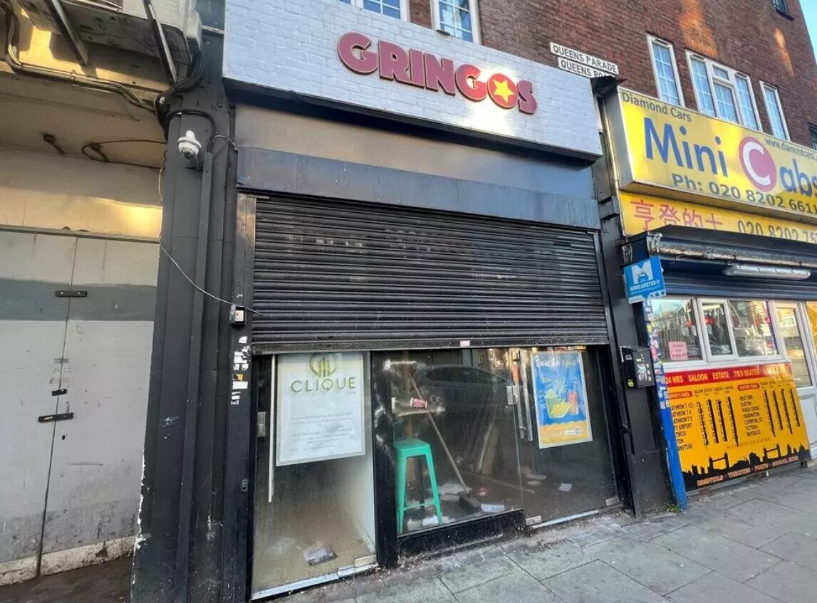 Queens Rd, Londres à vendre Photo principale- Image 1 de 6