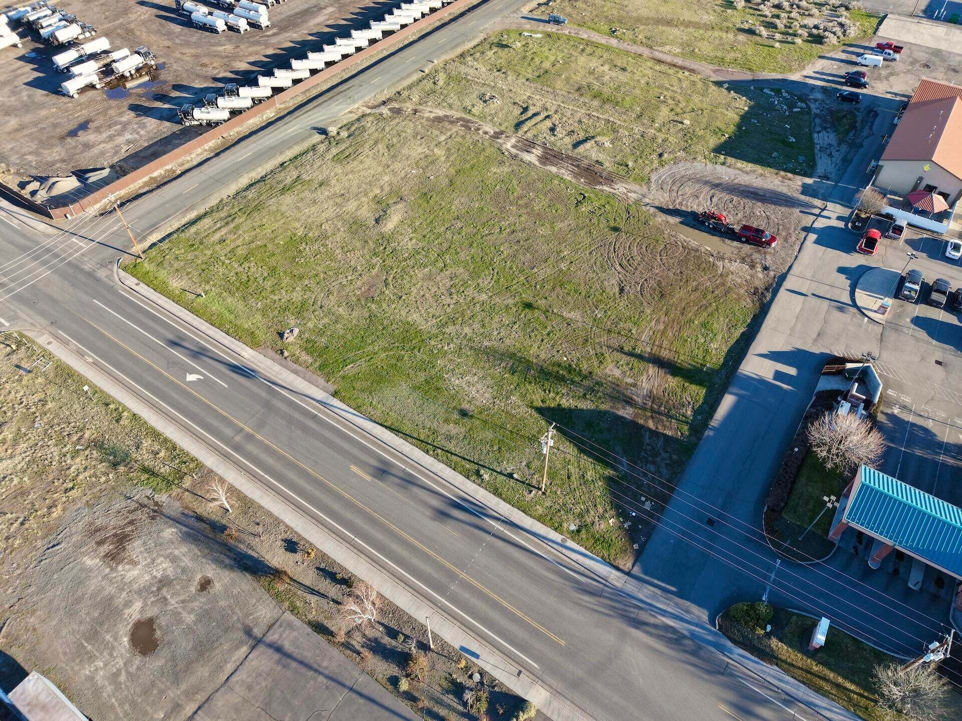 0 Broadmore St, Klamath Falls, OR for sale Aerial- Image 1 of 7