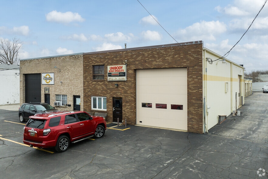 3554 Marine Rd, Toledo, OH for sale - Primary Photo - Image 1 of 6
