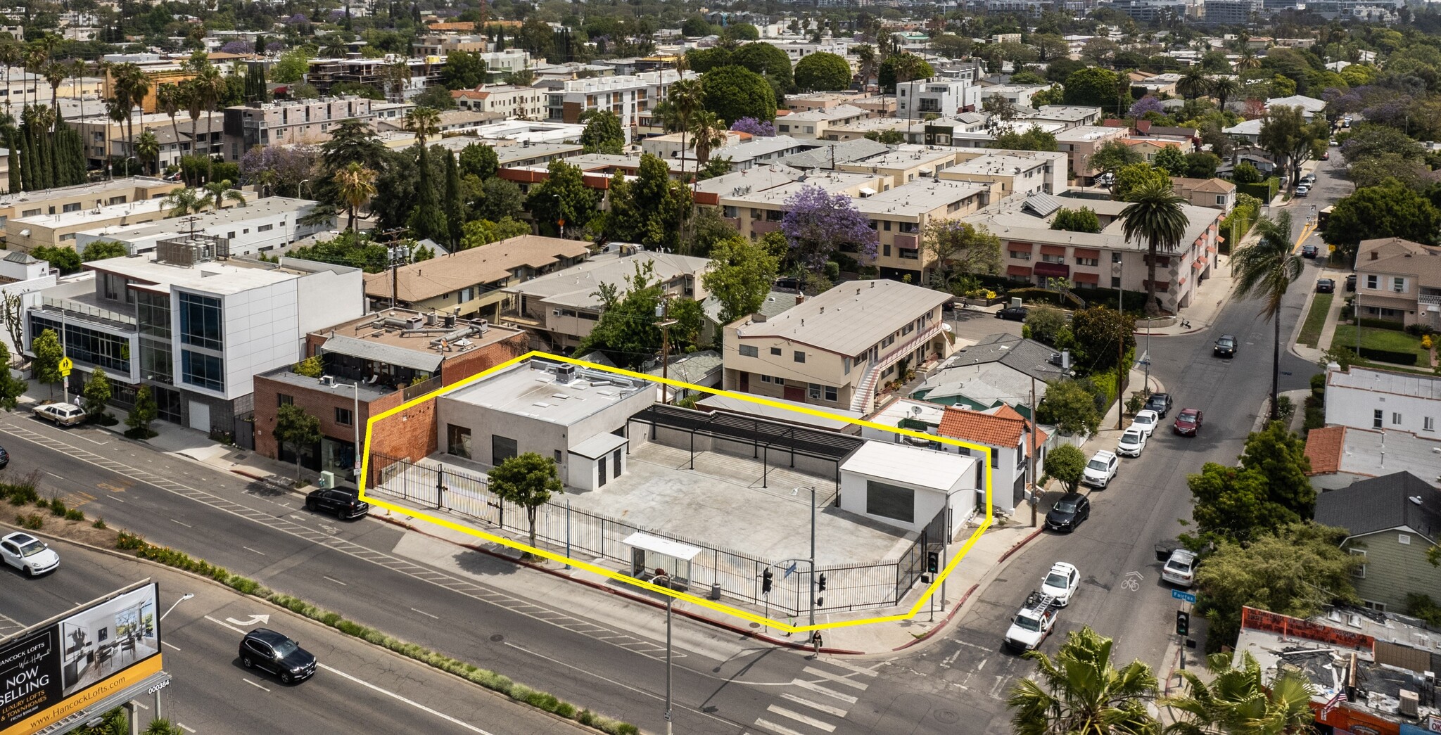 900-908 N Fairfax Ave, West Hollywood, CA à vendre Photo du bâtiment- Image 1 de 1