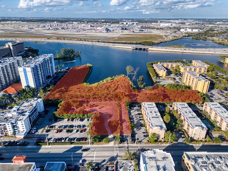 4865 NW 7th St, Miami, FL à vendre - Aérien - Image 3 de 9