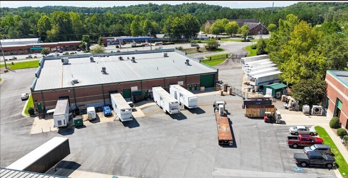 227-229 Arnold Mill Rd, Woodstock, GA à louer - Photo du bâtiment - Image 3 de 26