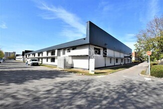 Plus de détails pour 33 Avenue Du Docteur Georges Lévy, Vénissieux - Bureau à louer
