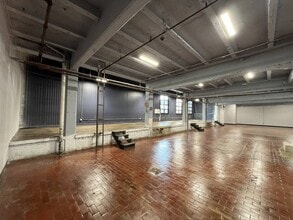 845-873 S 55th St, Philadelphia, PA à louer Photo intérieure- Image 2 de 6