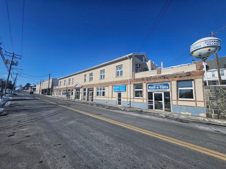 1811 Butler St, Easton, PA à vendre - Photo du bâtiment - Image 2 de 15