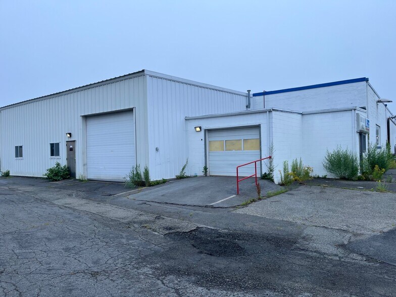 207 Highland Ave, Salem, MA à louer - Photo du bâtiment - Image 3 de 9