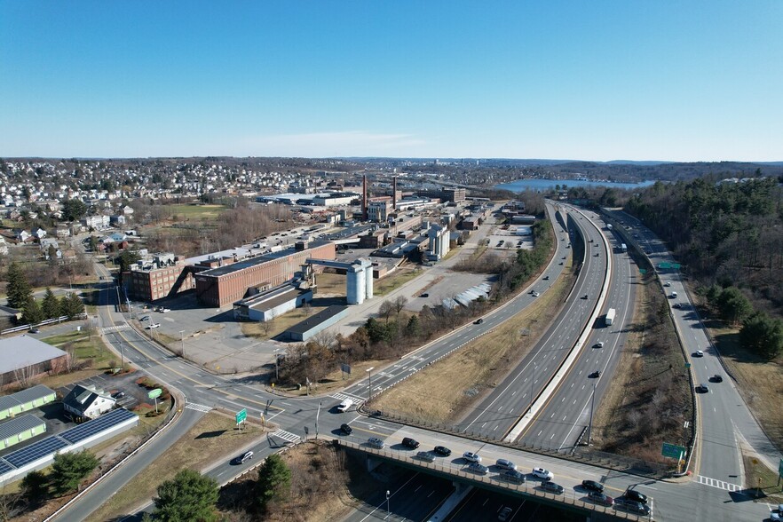 1 New Bond St, Worcester, MA à vendre - Photo principale - Image 1 de 4