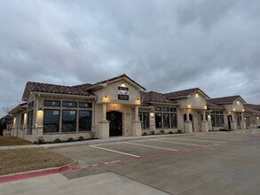 4957 Golden Triangle Blvd, Fort Worth, TX for lease Interior Photo- Image 2 of 8