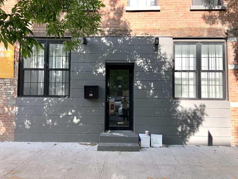 85 Howard Ave, Brooklyn, NY for lease - Building Photo - Image 1 of 9