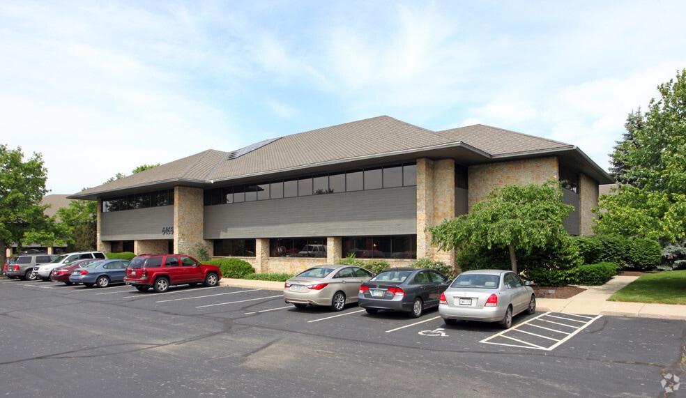 6465 Reflections Dr, Dublin, OH for lease - Building Photo - Image 2 of 2