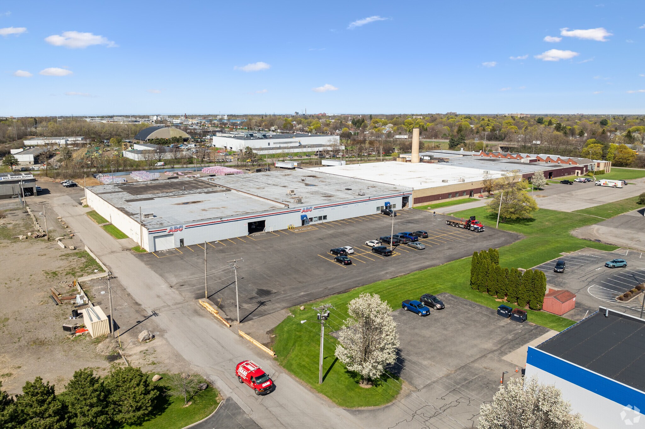 1450 Lyell Ave, Rochester, NY à vendre Aérien- Image 1 de 11