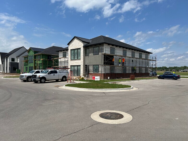 7631 E 126th St S, Bixby, OK à louer - Photo du bâtiment - Image 3 de 13