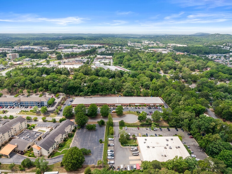 400 Hardin Rd, Little Rock, AR à vendre - Photo du bâtiment - Image 2 de 8