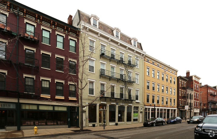 1312-1316 Main St, Cincinnati, OH à louer - Photo principale - Image 1 de 5