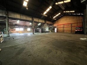 9520 Seymour Ave, Schiller Park, IL à louer Photo intérieure- Image 2 de 4