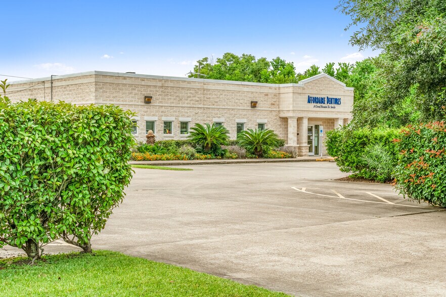 3095 College St, Beaumont, TX à vendre - Photo du bâtiment - Image 3 de 27