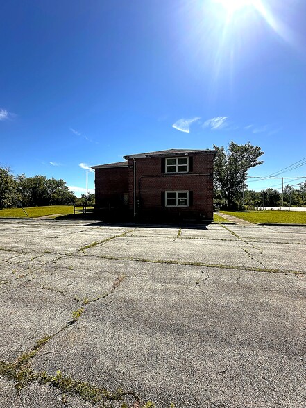 23060 S Cicero Ave, Richton Park, IL for sale - Building Photo - Image 3 of 25