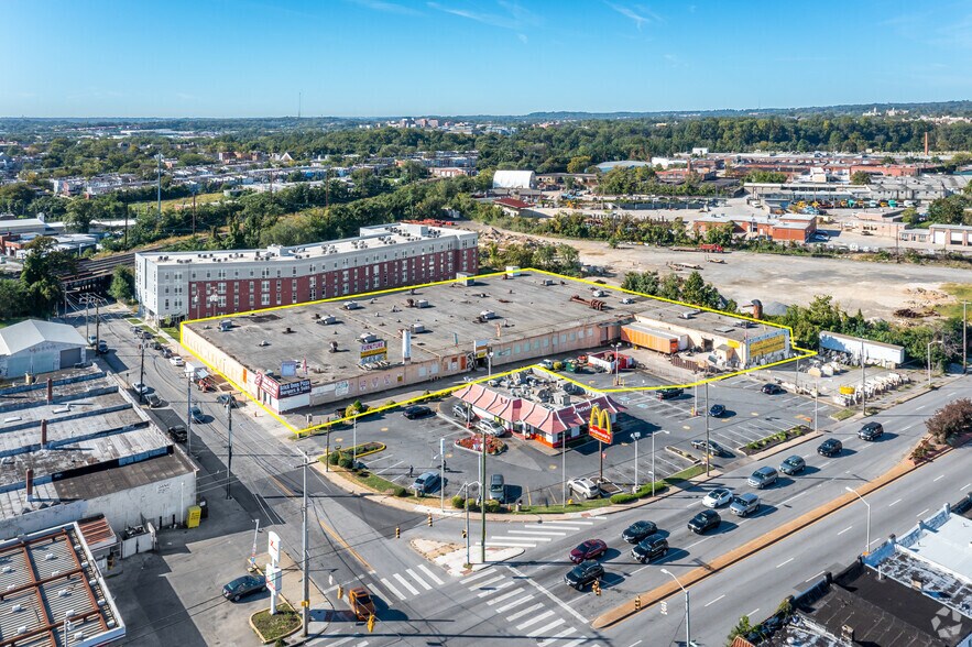 330 N Warwick Ave, Baltimore, MD à louer - Aérien - Image 3 de 14
