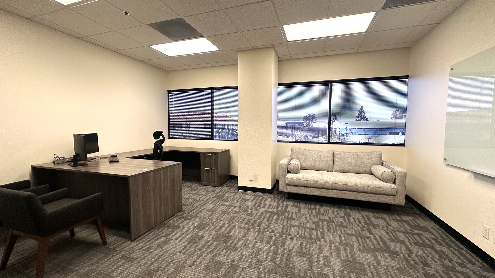 15707 Rockfield Blvd, Irvine, CA à louer Photo intérieure- Image 1 de 11