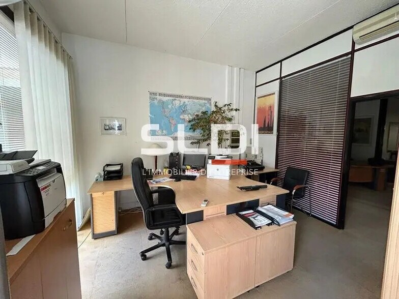 Office in Écully for sale - Interior Photo - Image 3 of 13