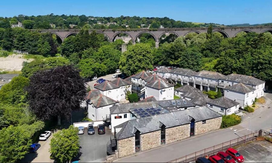 Moresk Rd, Truro à louer - Photo du bâtiment - Image 3 de 10