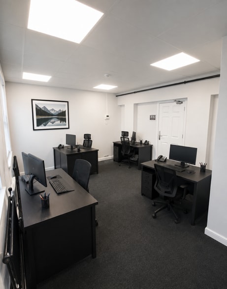 72 Church Rd, Stockton On Tees for lease - Interior Photo - Image 3 of 7