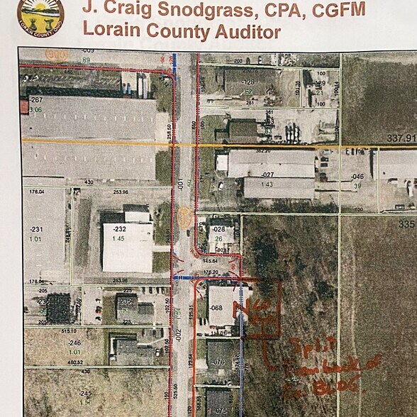 1205 Sugar Ln, Elyria, OH à vendre - Photo du bâtiment - Image 1 de 2