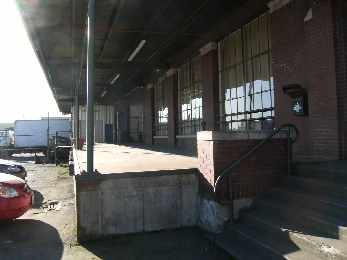 5021 Colorado Ave S, Seattle, WA for lease Building Photo- Image 1 of 23