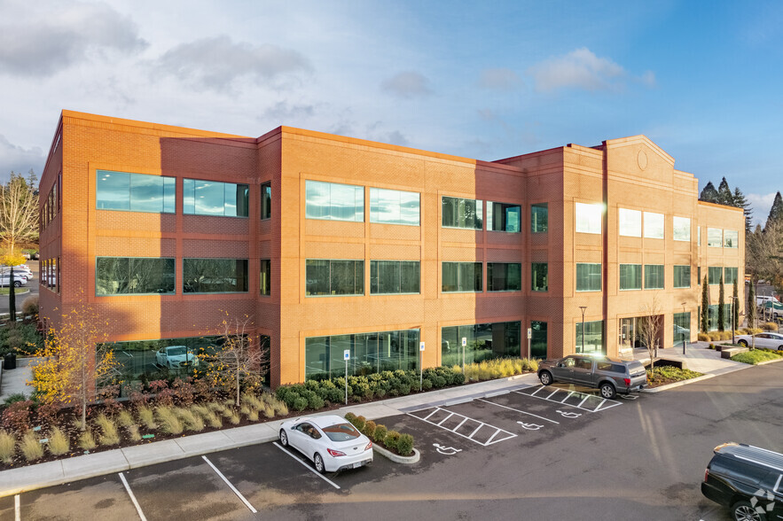 15350 SW Sequoia Pky, Portland, OR for lease - Building Photo - Image 2 of 5