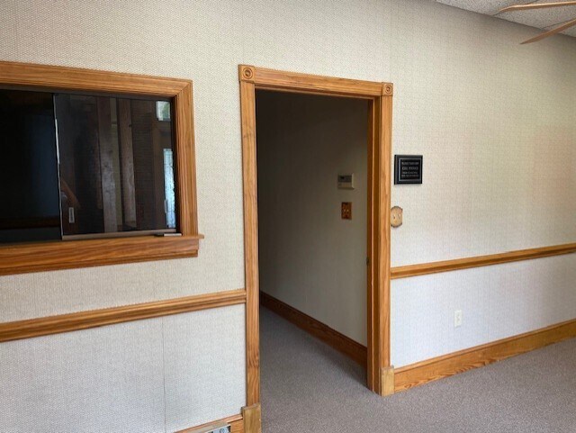 213 W Main Ave, Gastonia, NC à louer - Photo intérieure - Image 3 de 6