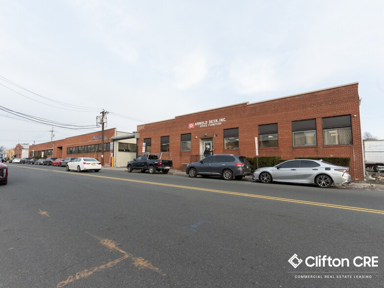 1409-1415 Chestnut Ave portefeuille de 2 propriétés à vendre sur LoopNet.ca - Photo du bâtiment - Image 3 de 18