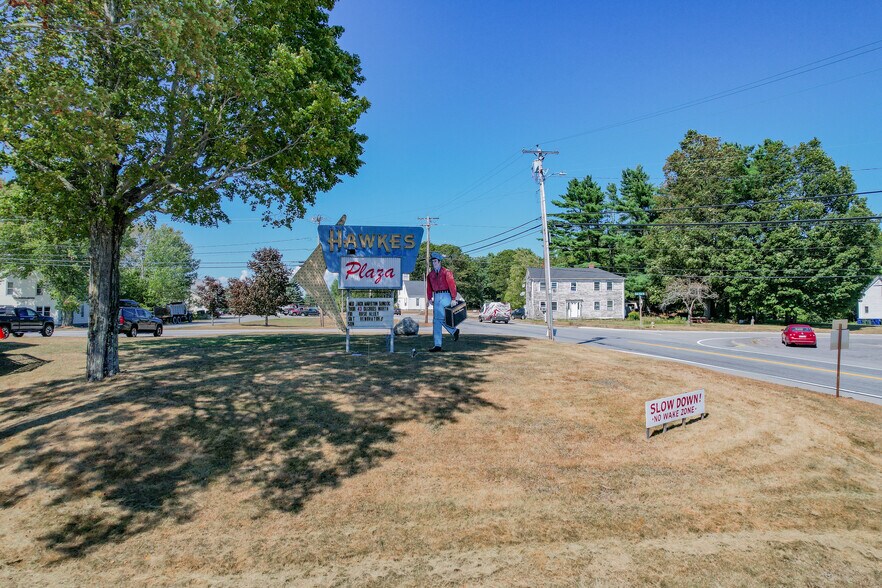 10 Hardy Rd, Westbrook, ME à vendre - Photo du bâtiment - Image 2 de 25
