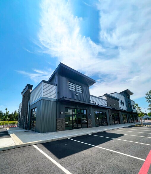 15610 SE 272nd St, Kent, WA à louer - Photo du bâtiment - Image 3 de 3