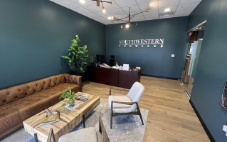 8950 Forum Way, Fort Worth, TX for lease - Interior Photo - Image 2 of 11