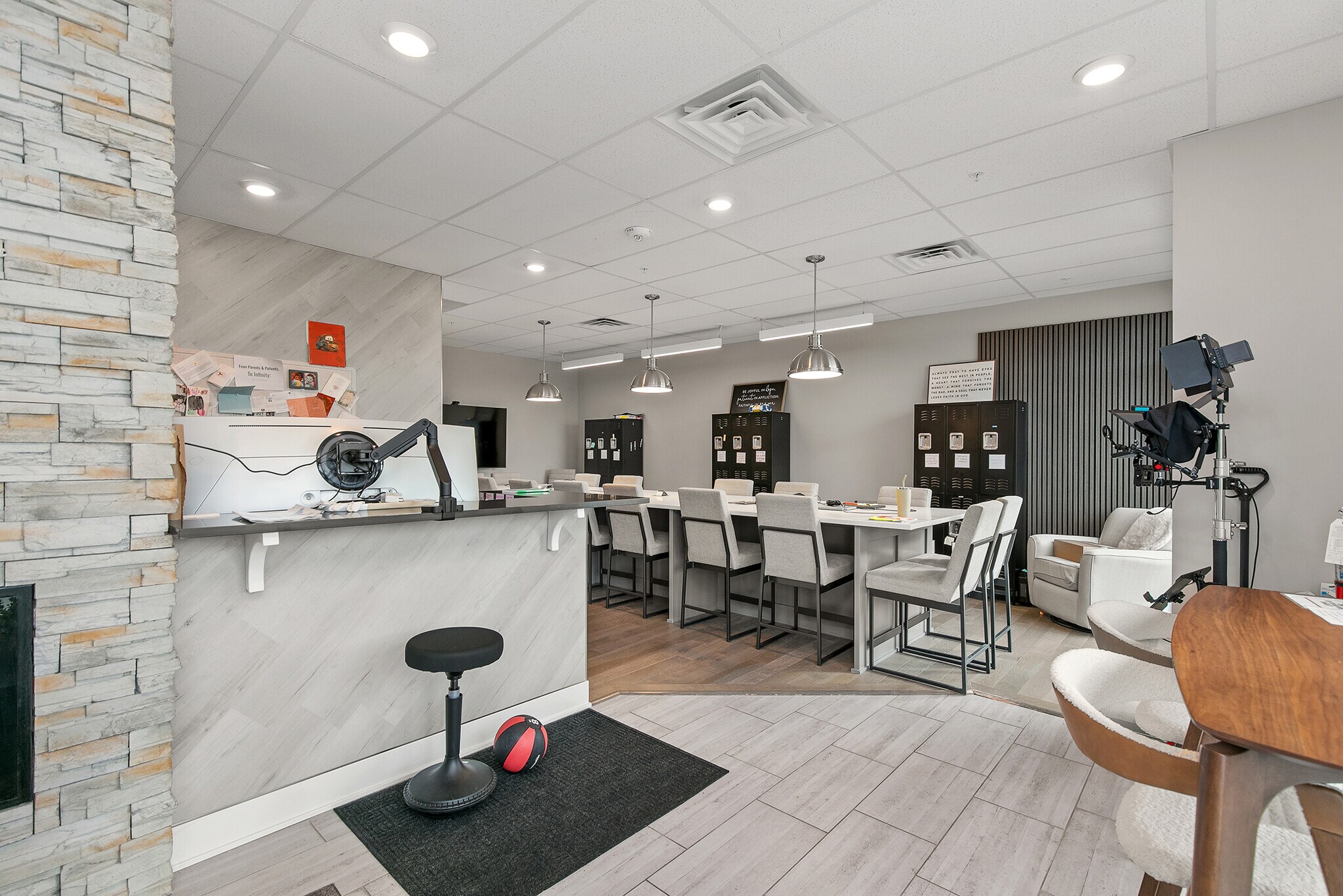 55-95 Dartmoor Dr, Waukee, IA for lease Interior Photo- Image 1 of 5