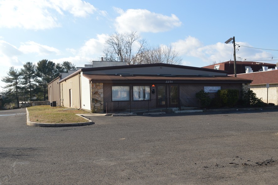 2251 Highway 33, Hamilton, NJ à vendre - Autre - Image 1 de 1