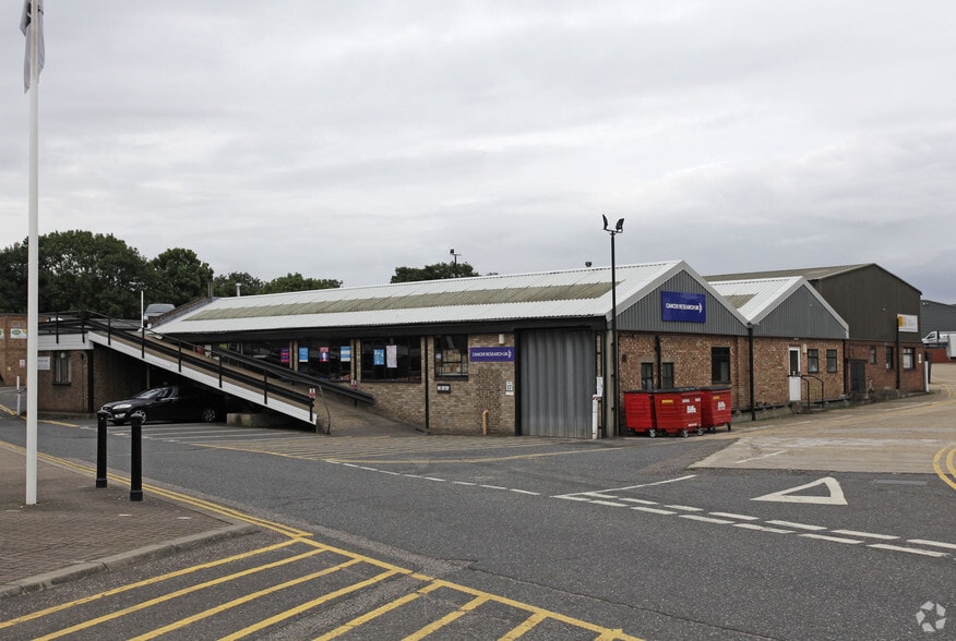 Church Rd, Romford for lease - Primary Photo - Image 1 of 2
