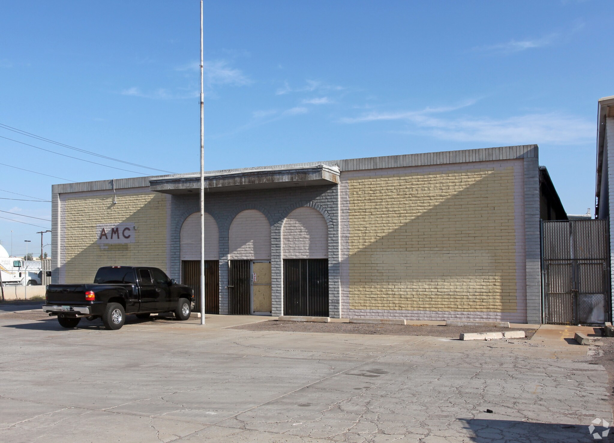 2302-2306 E Washington St, Phoenix, AZ à vendre Photo du bâtiment- Image 1 de 11