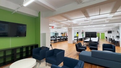 20 W 22nd St, New York, NY à louer - Vidéo sur l’inscription commerciale