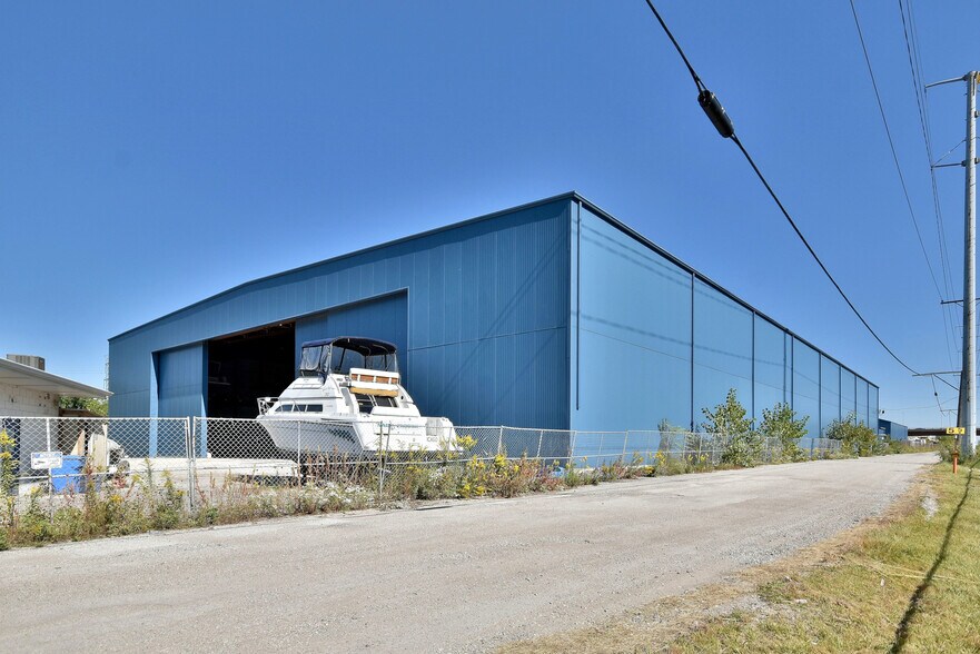 5700 41st, Forest View, IL à vendre - Photo principale - Image 1 de 40