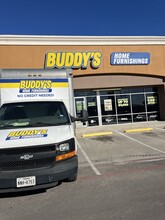 1800-1866 S WW White Rd, San Antonio, TX for lease Building Photo- Image 1 of 1