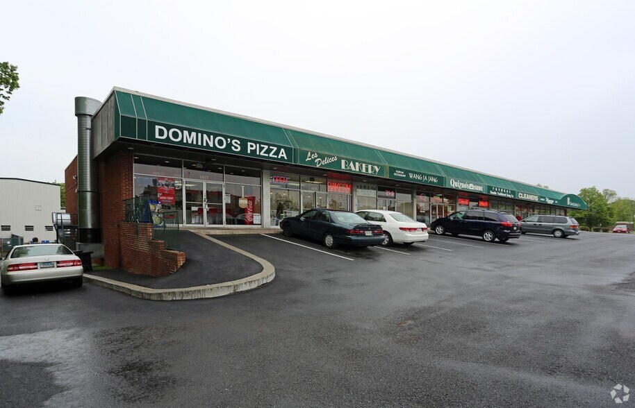 1601-1635 E Gude Dr, Rockville, MD à louer - Photo du bâtiment - Image 2 de 4