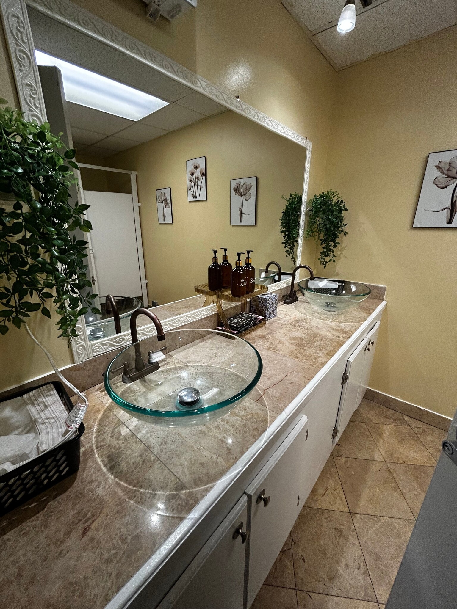 5541-5547 Germantown Ave, Philadelphia, PA à louer Photo du bâtiment- Image 1 de 7