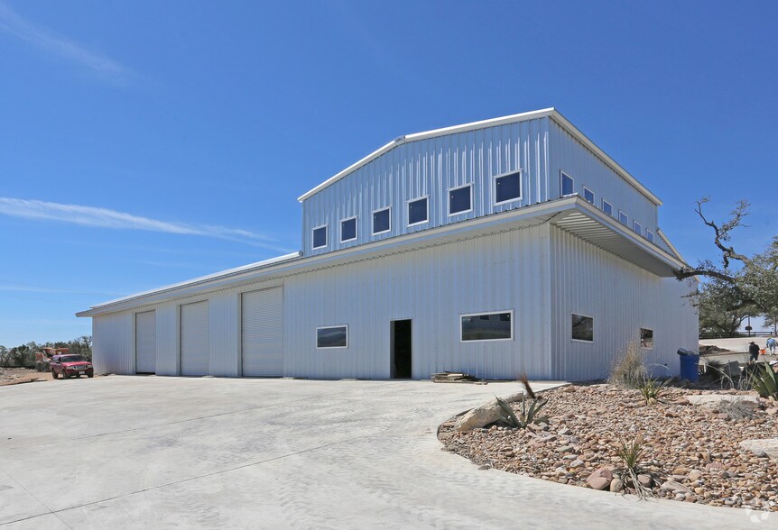 4955 Bell Springs Rd, Dripping Springs, TX à vendre - Photo du bâtiment - Image 3 de 18