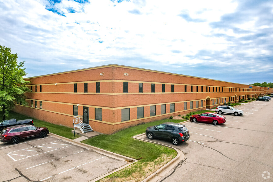 3350 N Granada Ave, Saint Paul, MN for lease - Primary Photo - Image 1 of 8