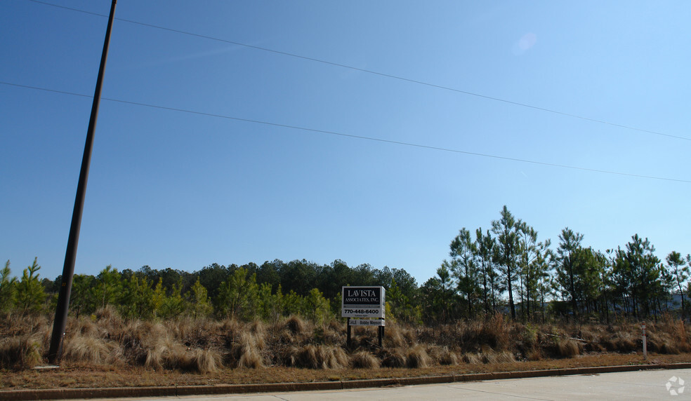 Eastview Pky, Conyers, GA for sale - Primary Photo - Image 1 of 1