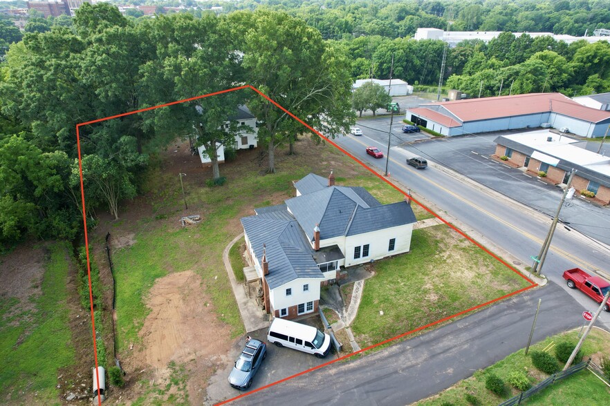 822 N Charlotte Ave, Monroe, NC for sale - Aerial - Image 1 of 34